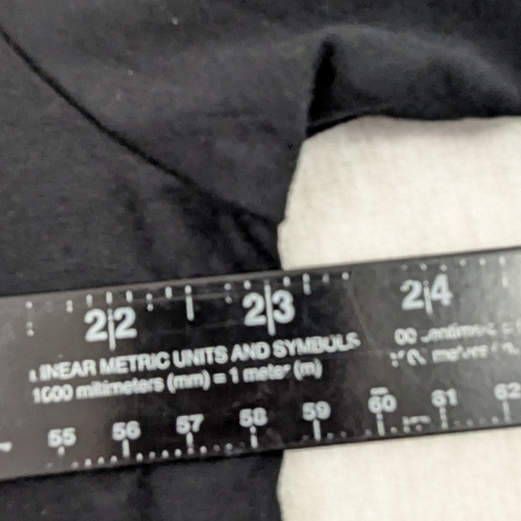 Dua Lipa Concert merch black tee shirt with beautiful graphic. XL - Picture 2 of 6